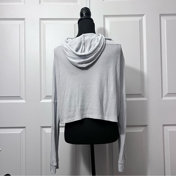 Charlotte Russe Womens Hoodie - Picture 2 of 3